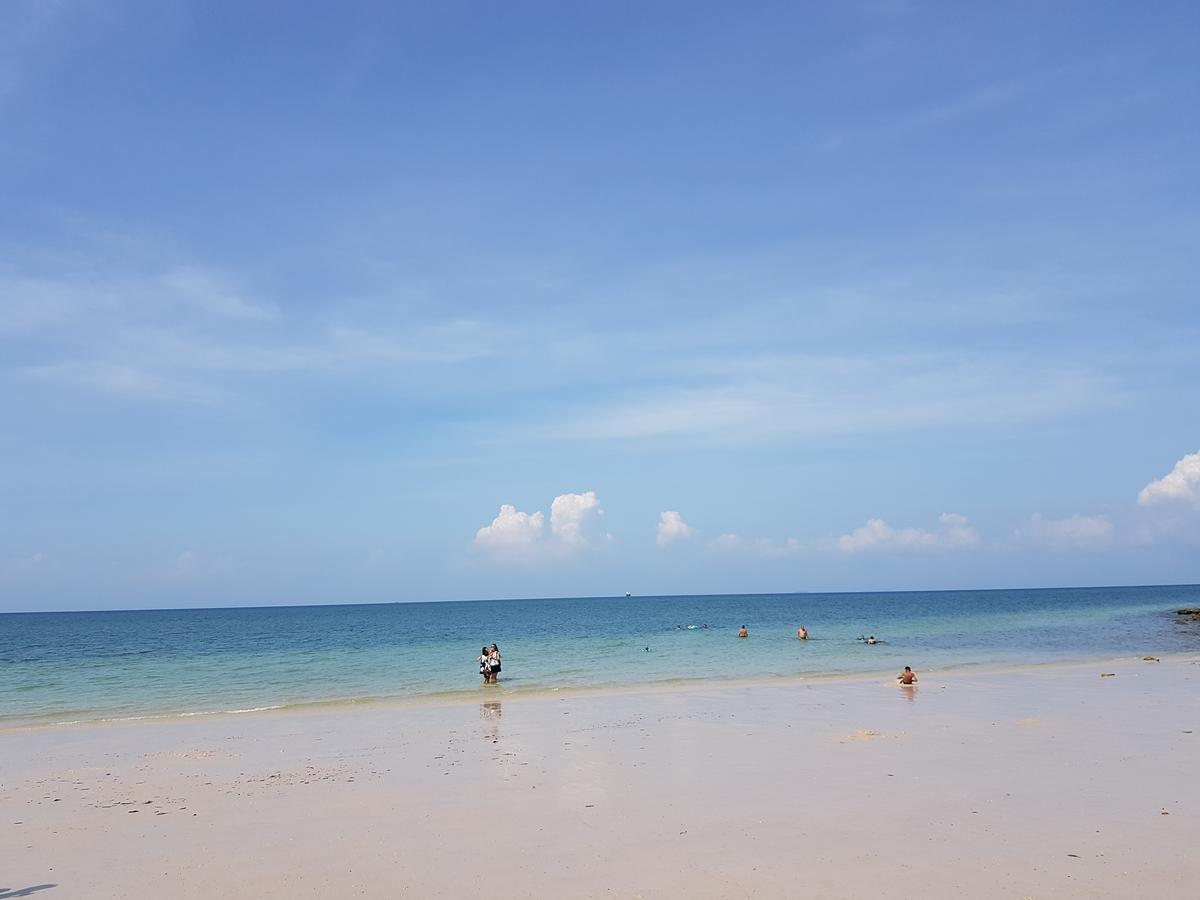 J Dorm Hostel Pantai Cenang  Luaran gambar