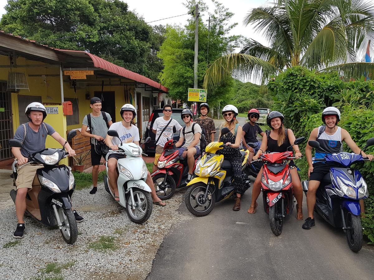 J Dorm Hostel Pantai Cenang  Luaran gambar